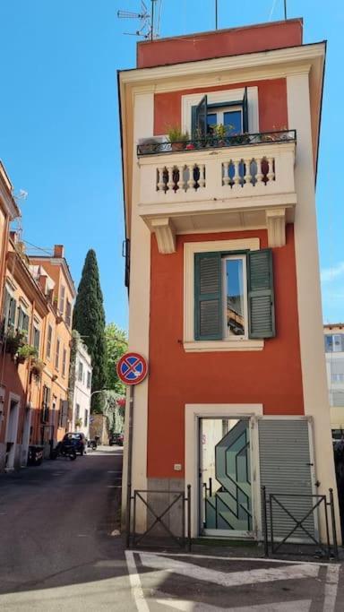 Favoloso Duplex Con Terrazzo Lejlighed